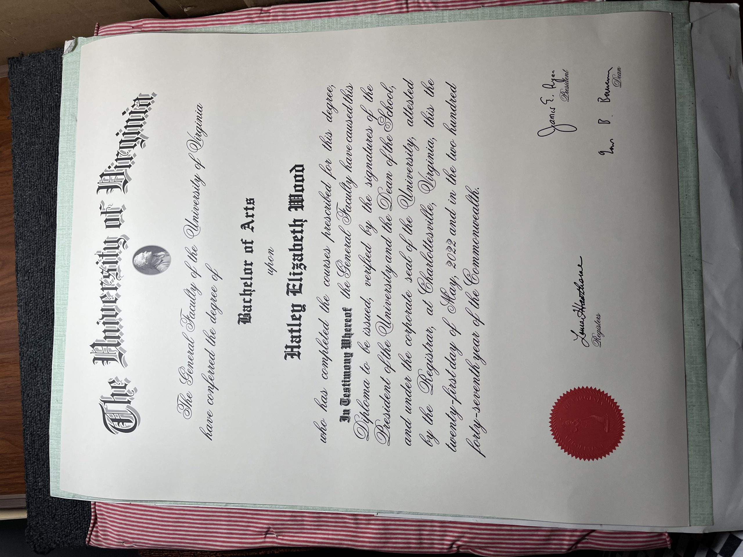 弗吉尼亚大学毕业证, University of Virginia Diploma